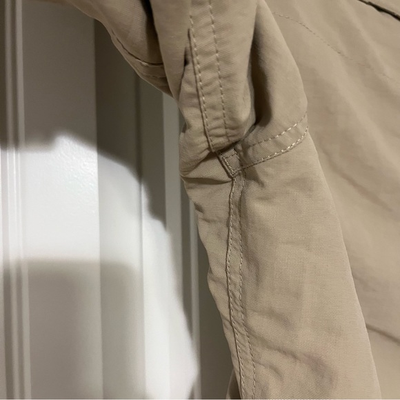 The North Face Nylon Convertible Cargo Pants Khaki Women’s Size 8 - Picture 9 of 9